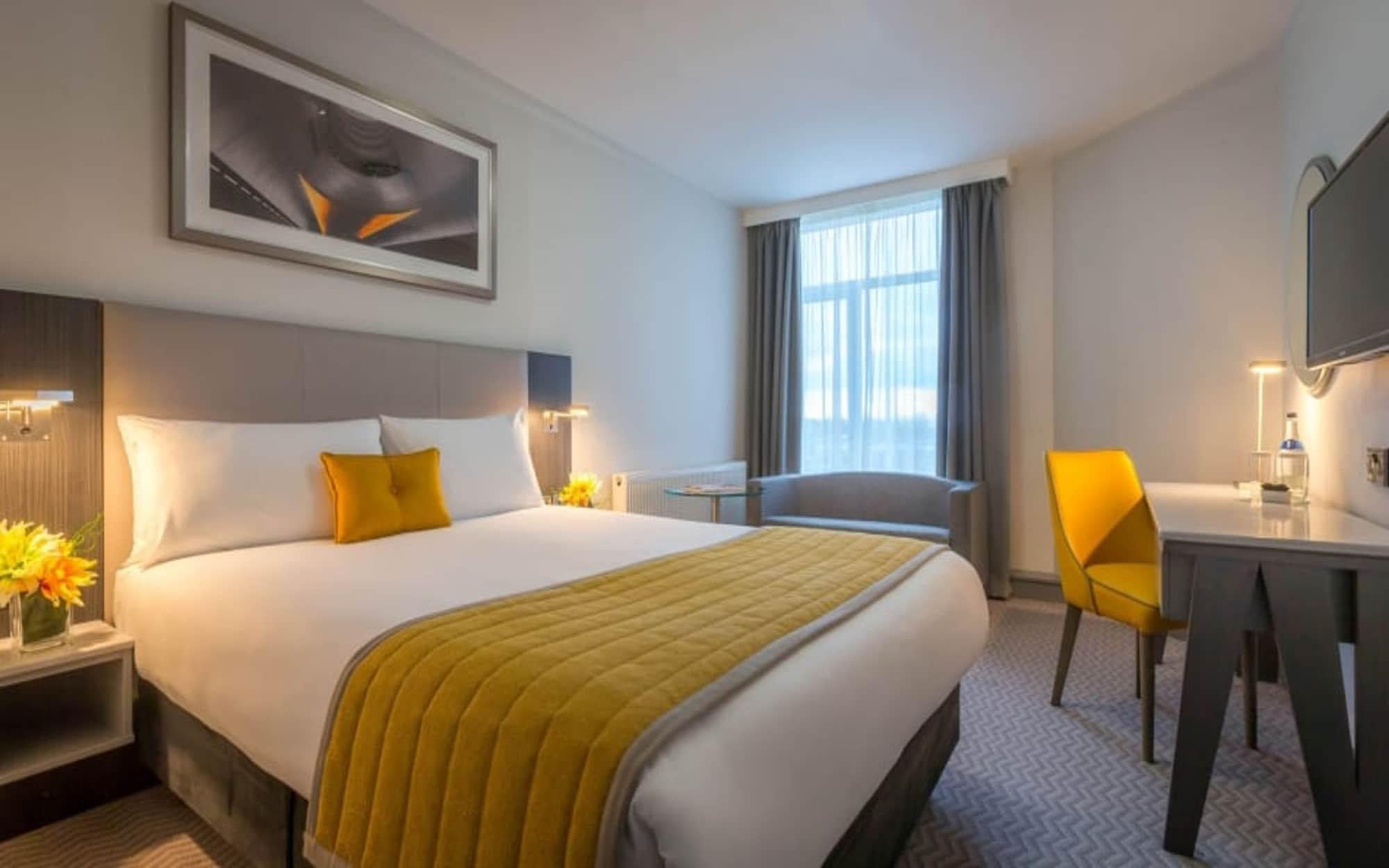 Maldron Hotel Manchester City Centre Exterior foto A room at the Dublin International Hotel